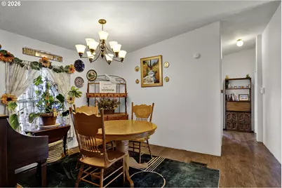 538 Lochaven Ave, Springfield, OR 97477 - Photo 12