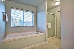 2727 N Crater Ln, Newberg, OR 97132 - Photo 28