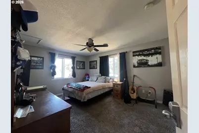 131 SE 3rd Ave, Milton-Freewater, OR 97862 - Photo 16