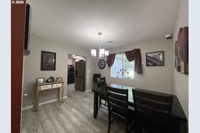 131 SE 3rd Ave, Milton-Freewater, OR 97862 - Photo 14