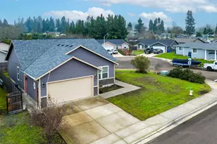 110 Teresa Ln, Winston, OR 97496 - Photo 4
