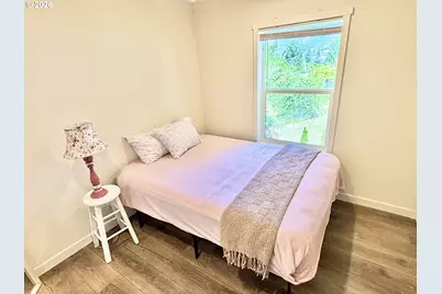 1003 Arburnia St, Myrtle Creek, OR 97457 - Photo 6