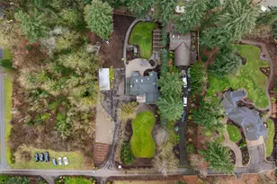 31616 SW Isle Way Ln, West Linn, OR 97068 - Photo 48