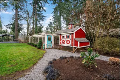 31616 SW Isle Way Ln, West Linn, OR 97068 - Photo 40