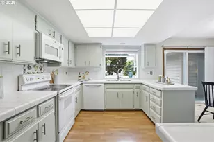 7430 SW Greens View Ct, Wilsonville, OR 97070 - Photo 16