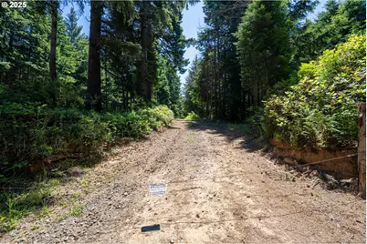70298 Highway 101, North Bend, OR 97459 - Photo 44