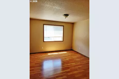 2316 NW 4th St, Battle Ground, WA 98604 - Photo 4