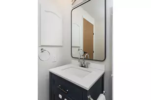 700 NE 183rd Ave, Portland, OR 97230 - Photo 4