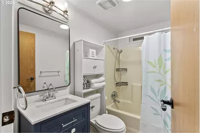 700 NE 183rd Ave #12, Portland, OR 97230 - Photo 16