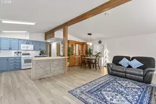700 NE 183rd Ave, Portland, OR 97230 - Photo 2