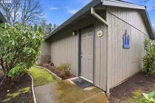 2941 NE 13th St, Gresham, OR 97030 - Photo 4