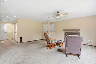 2941 NE 13th St, Gresham, OR 97030 - Photo 10