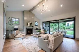 2424 Glenmorrie Dr, Lake Oswego, OR 97034 - Photo 2