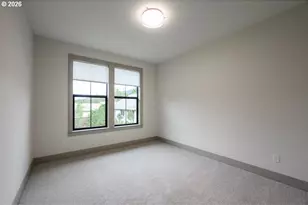 2424 Glenmorrie Dr, Lake Oswego, OR 97034 - Photo 28