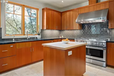 2630 Onyx St, Eugene, OR 97403 - Photo 10