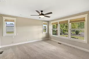 2043 NE Chehalem Dr, Newberg, OR 97132 - Photo 14