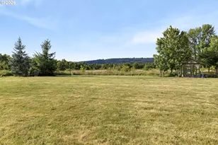 2043 NE Chehalem Dr, Newberg, OR 97132 - Photo 38