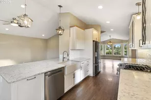 2043 NE Chehalem Dr, Newberg, OR 97132 - Photo 10