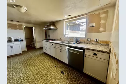 94224 3rd St, Gold Beach, OR 97444 - Photo 12