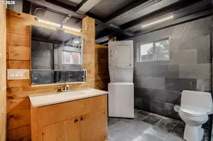 8738 NE Humboldt St, Portland, OR 97220 - Photo 24