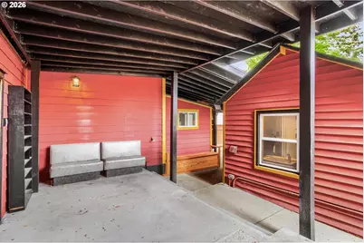 8738 NE Humboldt St, Portland, OR 97220 - Photo 28