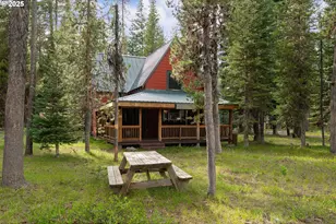 85 Diamond Lake Loop, Chemult, OR 97731 - Photo 2