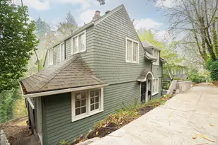 66 NW MacLeay Blvd, Portland, OR 97210 - Photo 2