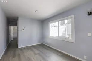 316 SW Baseline St, Hillsboro, OR 97123 - Photo 6