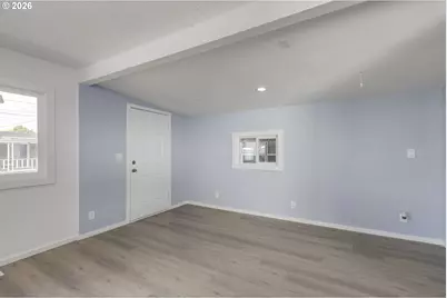 316 SW Baseline St #3, Hillsboro, OR 97123 - Photo 2