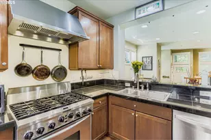 8805 SE 13th Ave, Portland, OR 97202 - Photo 8