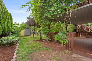 2243 NW Norman Ave, Gresham, OR 97030 - Photo 42