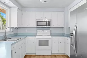 6445 B St, Springfield, OR 97478 - Photo 6