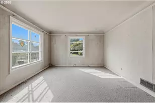 3545 SE 74th Ave, Portland, OR 97206 - Photo 4