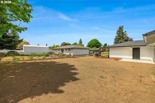 795 NW 6th Ave, Canby, OR 97013 - Photo 40