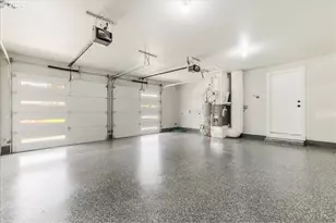 795 NW 6th Ave, Canby, OR 97013 - Photo 36