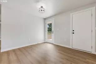 795 NW 6th Ave, Canby, OR 97013 - Photo 18