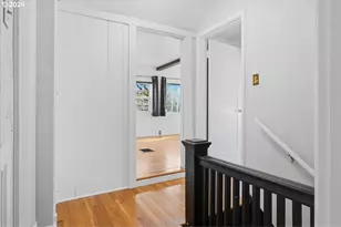 632 SE Peacock Ln, Portland, OR 97214 - Photo 14