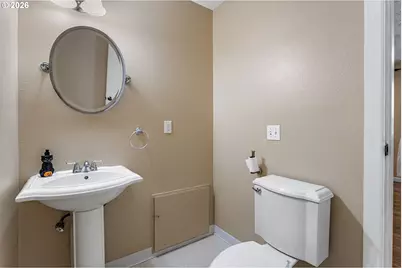 970 NW 176th Ave, Beaverton, OR 97006 - Photo 22