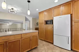 970 NW 176th Ave, Beaverton, OR 97006 - Photo 14