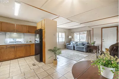711 Getchell St, Amity, OR 97101 - Photo 12