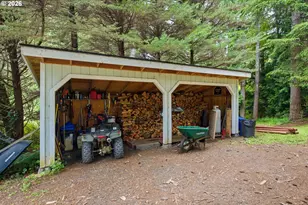 94134 Vanelsberg Ln, Coos Bay, OR 97420 - Photo 40