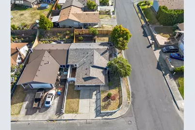 3198 SW 16th Cir, Gresham, OR 97080 - Photo 38