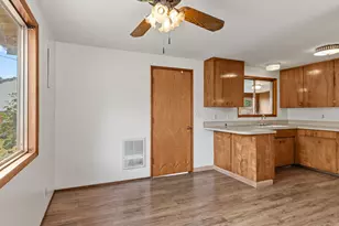 3714 C St, Washougal, WA 98671 - Photo 8