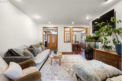 970 T St, Springfield, OR 97477 - Photo 6