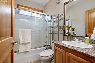 970 T St, Springfield, OR 97477 - Photo 28