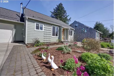 830 17th Ave, Seaside, OR 97138 - Photo 2