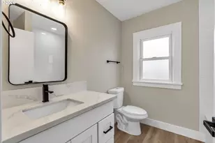 8745 N Burrage Ave, Portland, OR 97217 - Photo 16