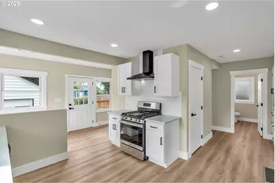 8745 N Burrage Ave, Portland, OR 97217 - Photo 12