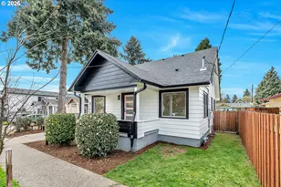 8745 N Burrage Ave, Portland, OR 97217 - Photo 2