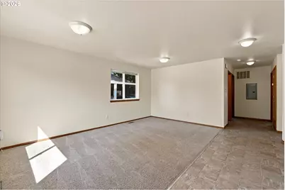 4745 N Amherst St, Portland, OR 97203 - Photo 4